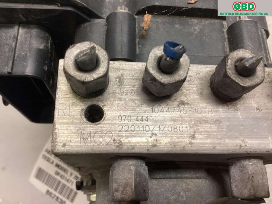 ABS sentral til Tesla Model Y 2021-2024 (Type I)  (TESLA|1044746-00-A|)
