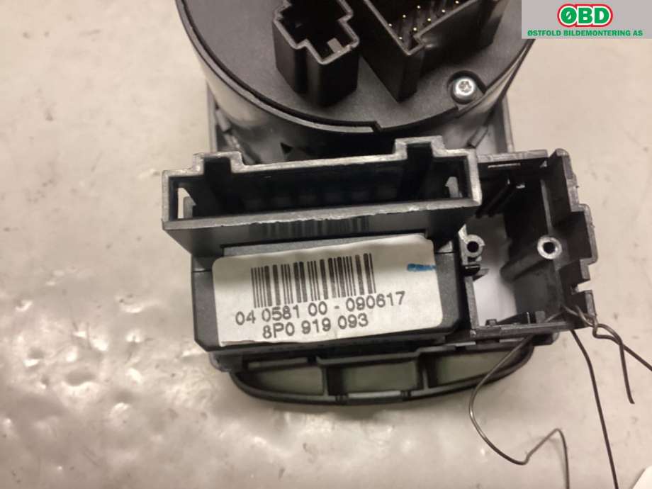 Bryter lys til Audi A1 2015-2018 (Type I, Fase 2) (AUDI|8X1 941 531 AD||8X1941531AD)