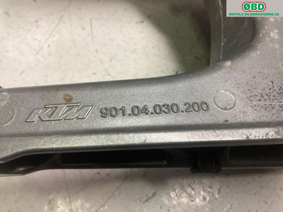 Diverse deler til MC KTM Øvrige 0-->> (KTM 125 DUKE|28104030044BA|)