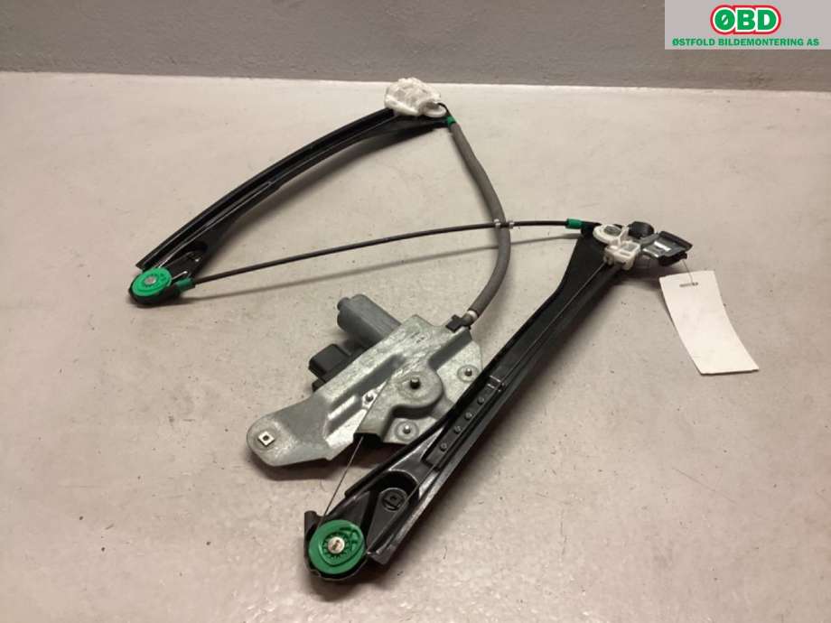 Ruteheis høyre foran til Jaguar XJ X350 2003-2009  (JAGUAR|C2C4433|)