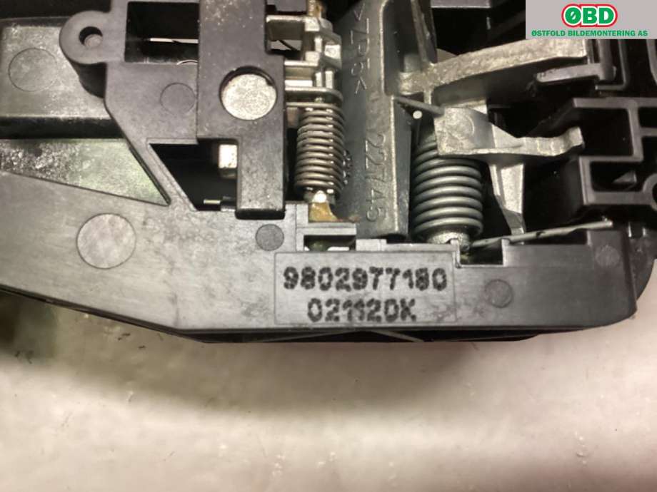 Dørhåndtak utv høyre bak til Peugeot 2008 2019-->> (Type II)  (PEUGEOT EL|98 029 782 1T|98 029 771 80|)