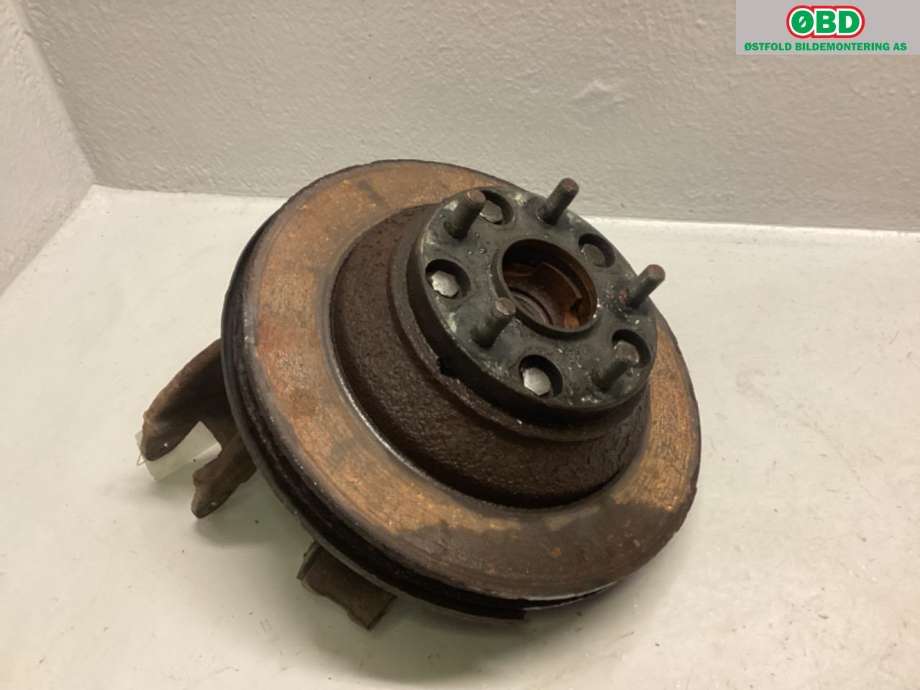 Hjulspindel høyre bak til Audi Q7 2006-2010 (Type I, Fase 1)  (AUDI|7L8 505 436|)