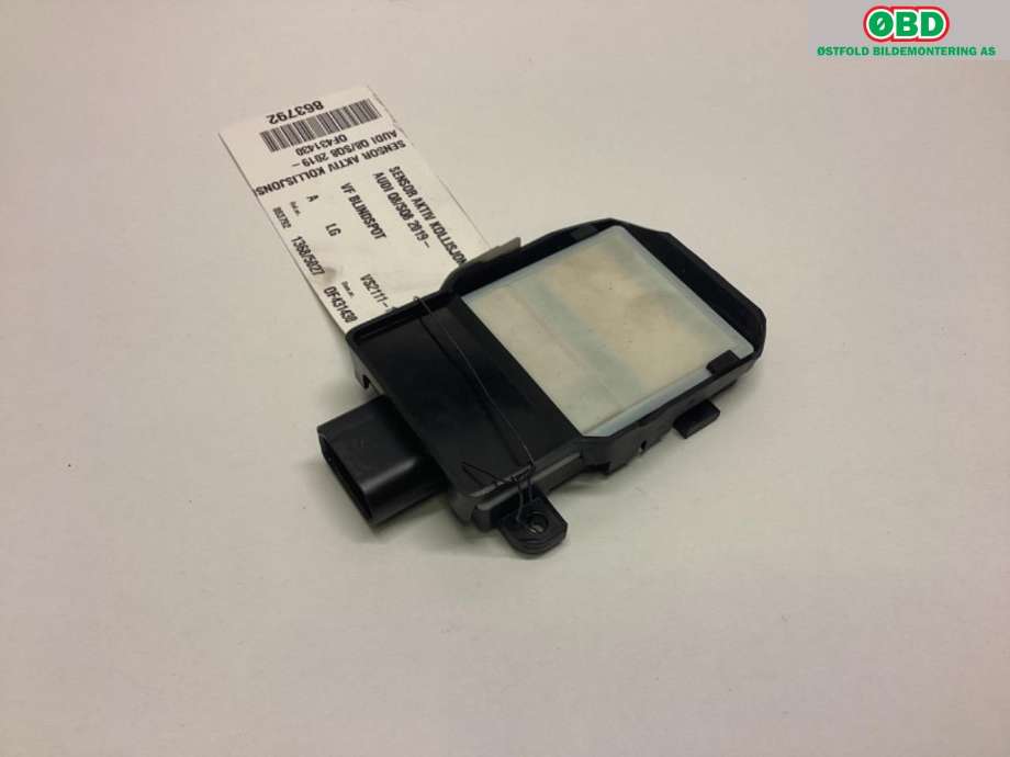 Sensor radar til Audi Q8 2019-->> (Audi Q8 60 TFSI hybr|4N0 907 669 AM|)
