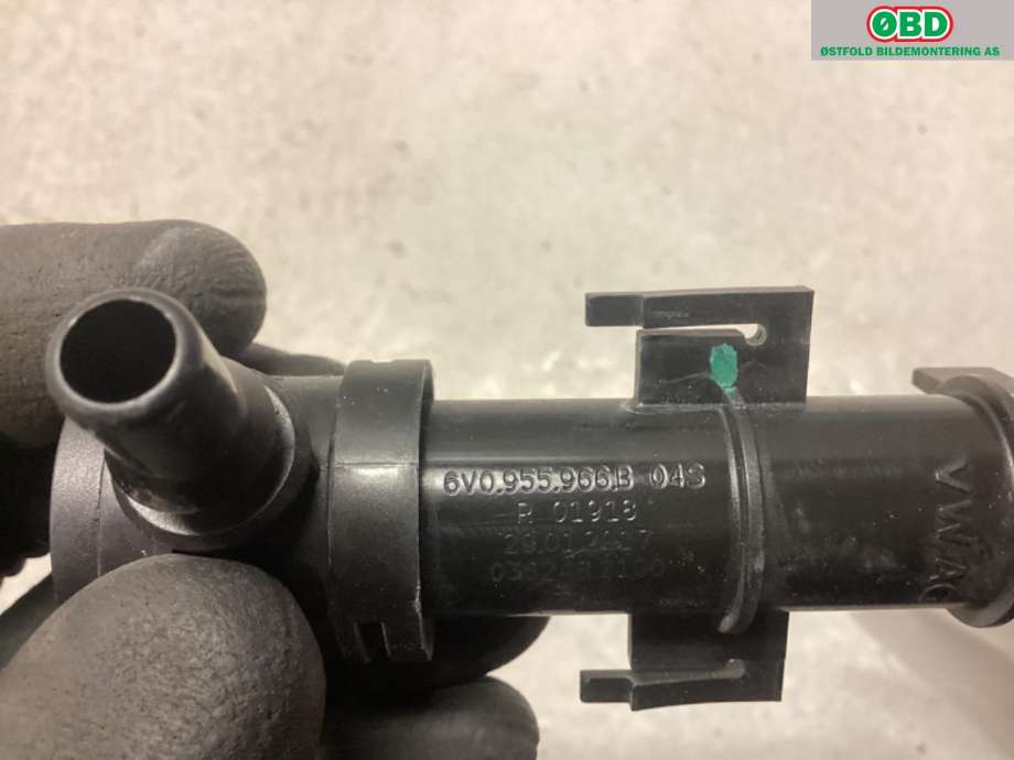 Lyktespylerdyse til Škoda Fabia 2014-2021 (Type III)  (SKODA|6V0 955 966 B||6V0955966B)