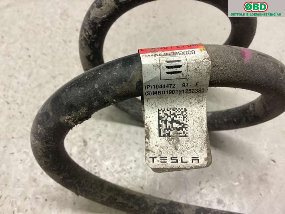 Fjær bak spiralfjær til Tesla Model 3 2018-2023 (Fase 1)  (TESLA|)