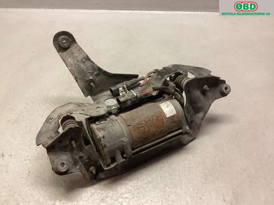 Kompressor nivå/luft til Audi A6, Allroad 2012-2014 (Type III, Fase 1) (C7) (C7) (AUDI|4G0 616 005 D|)