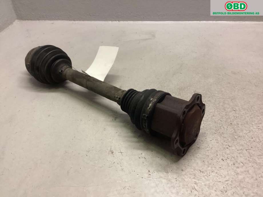 Drivaksel venstre foran til Audi A6, Allroad 2012-2014 (Type III, Fase 1) (C7) (C7) (AUDI|4G0 407 271 F|)