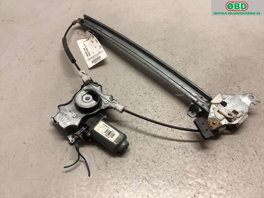 Ruteheis høyre foran til Nissan Pathfinder 2005-2010 (Fase 1) (R51) (R51) (NISSAN|80700EB305|80700EB31C|)
