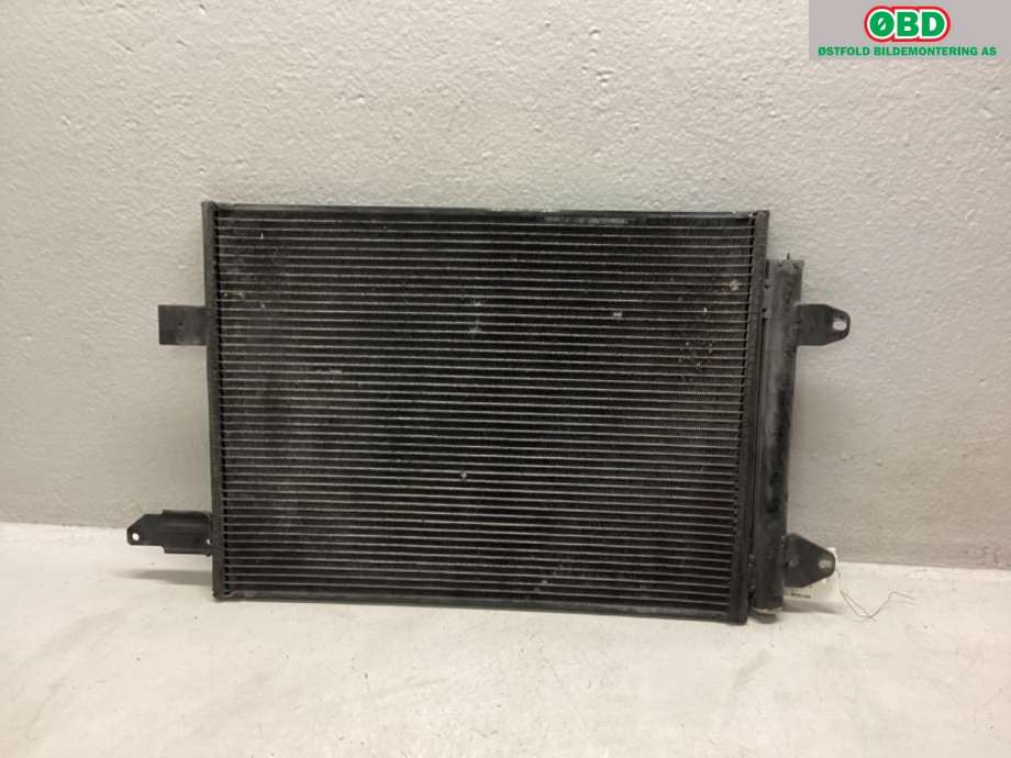 Aircondition radiator til Audi TT 2006-2014 (Type II)  (AUDI TT RS Coupe 8J 4wd|8J0 820 411 B|)