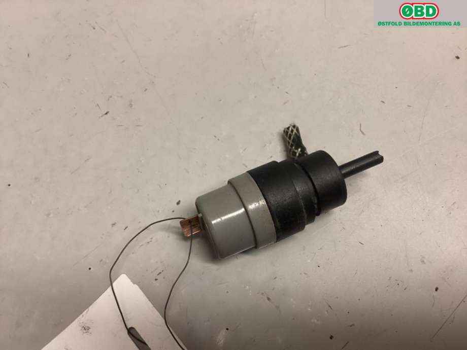 Spylerpumpe foran til Porsche 911 1989-1994 (964) (964) (PORSCHE|)