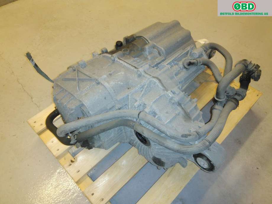 Motor elbil bak til Tesla Model S 2016-2021 (Fase 2)  (TESLA|1037000-00-F|)