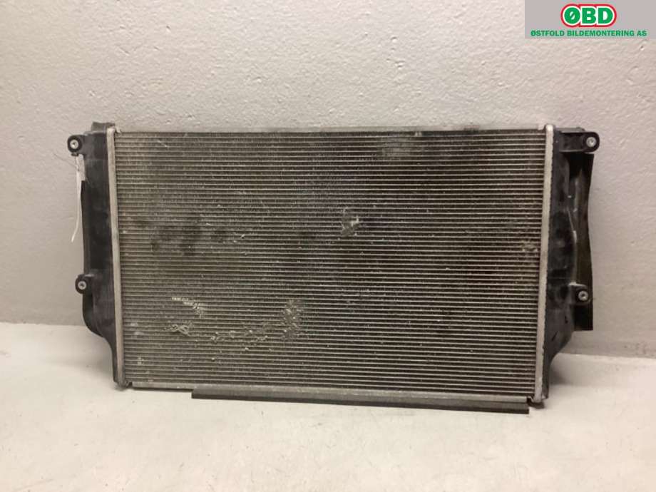 Radiator (automat gir) til Toyota RAV4 2009-2013 (Type III, Fase 2)  (TOYOTA|1640026410|)