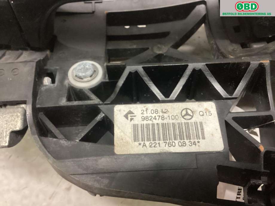 Dørhåndtak utv høyre til Mercedes S-Klasse 2005-2013 (W221) (W221) (A 221 760 08 34|A 221 760 06 70|)