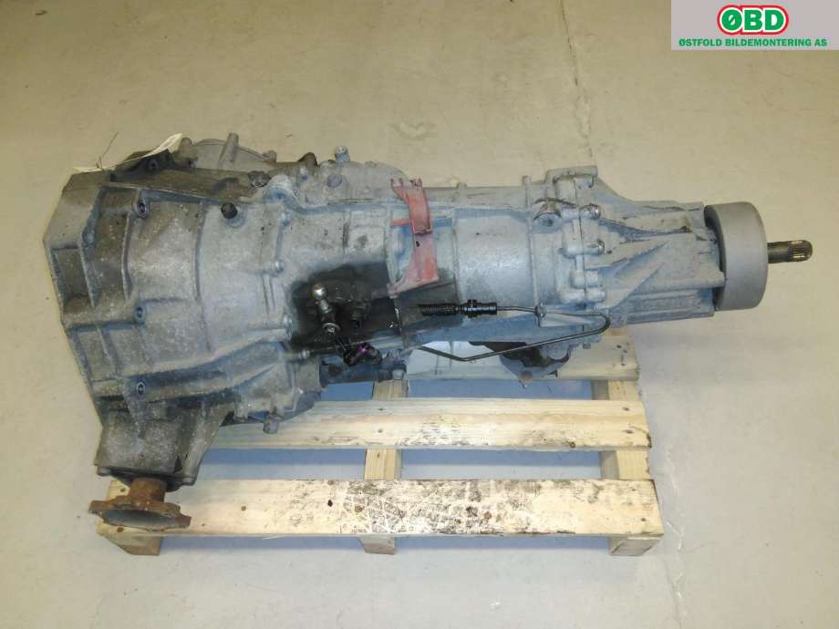 Girkasse manuell 6-trinn til Audi A4, Allroad 2009-2016 (Type I) (B8) (B8) (AUDI|0B2 300 028 L|)