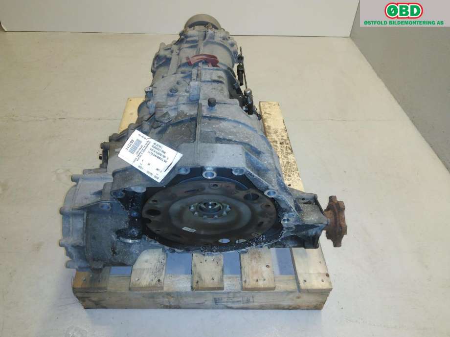 Girkasse manuell 6-trinn til Audi A4, Allroad 2009-2016 (Type I) (B8) (B8) (AUDI|0B2 300 028 L|)