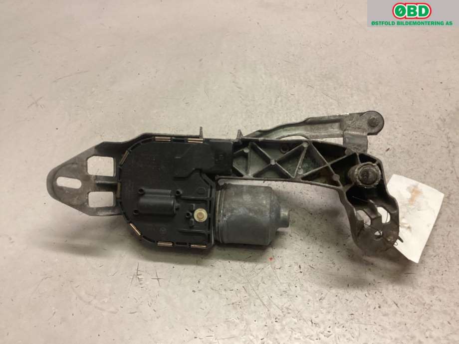 Viskermotor frontrute til Mercedes S-Klasse 2005-2013 (W221) (W221) (MERCEDES|A 221 820 43 42|)