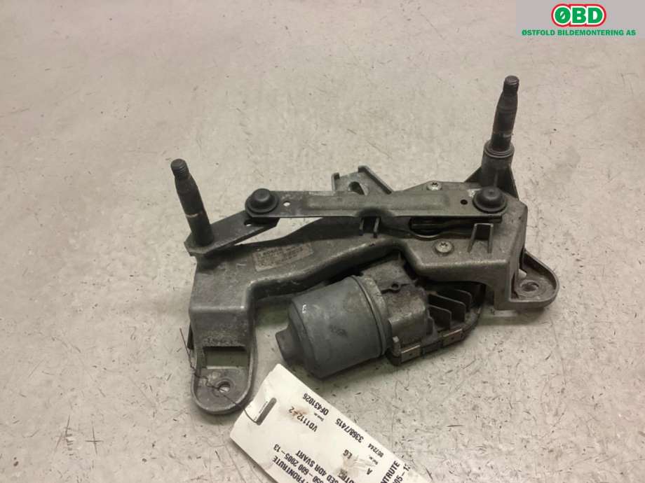 Viskermotor frontrute til Mercedes S-Klasse 2005-2013 (W221) (W221) (MERCEDES|A 221 820 44 42|)
