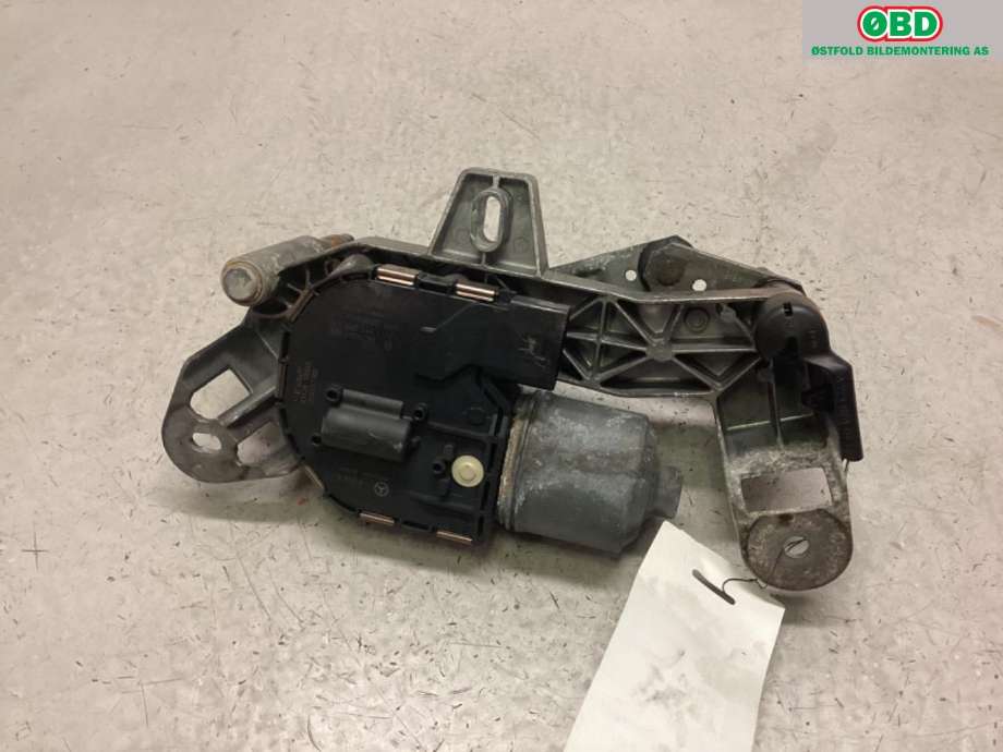 Viskermotor frontrute til Mercedes S-Klasse 2005-2013 (W221) (W221) (MERCEDES|A 221 820 44 42|)
