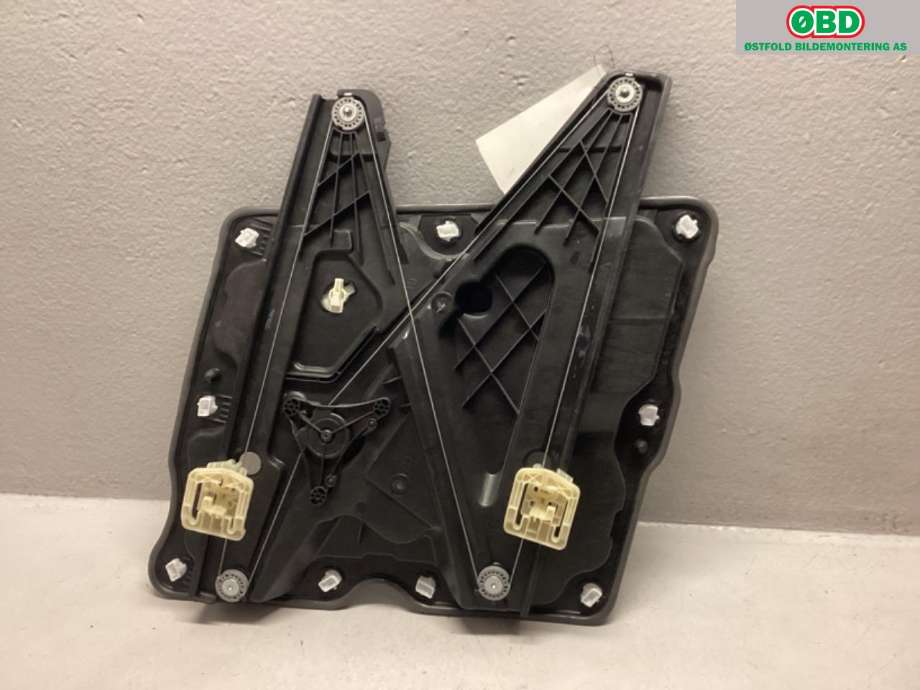 Ruteheis til Mercedes S-Klasse 2005-2013 (W221) (W221) (MERCEDES|A 221 720 01 46||10A837401C)