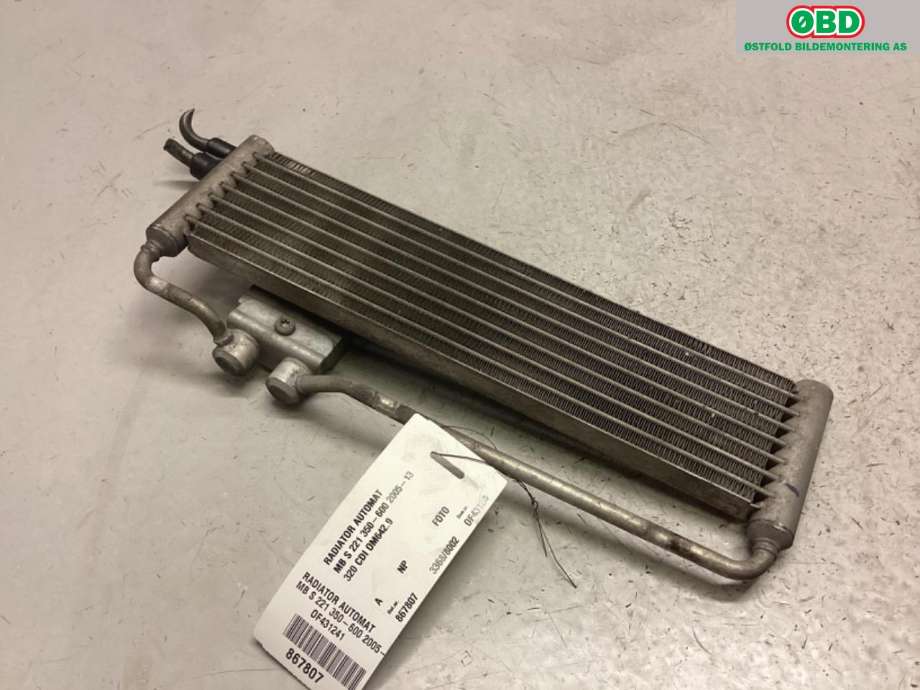 Oljekjøler til Mercedes S-Klasse 2005-2013 (W221) (W221) (MERCEDES|A 221 500 31 00|A 221 500 40 00|2215003100)