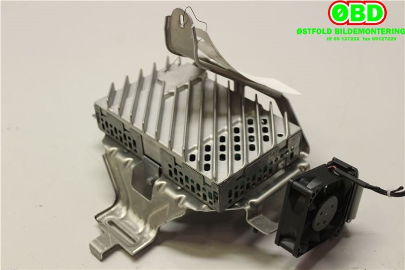 Bilstereo forsterker til BMW i3 2013-2022  (BMW|65 12 2 622 869|65 12 5 A41 CD8|6836346)