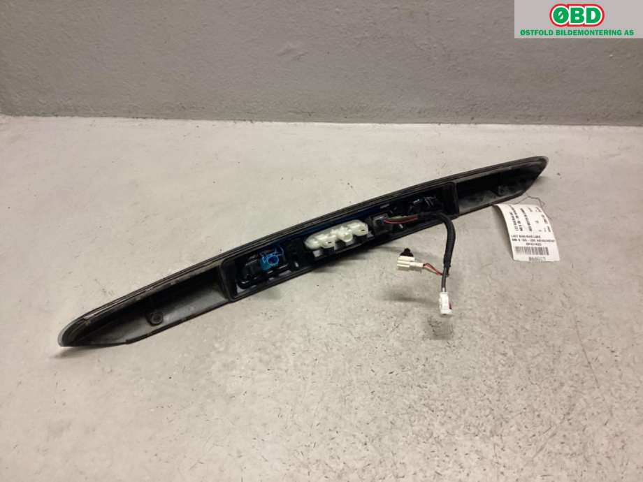 Lister til Mercedes B-Klasse 2011-2018 (W246) (W246) (MERCEDES|A 246 740 66 00|)