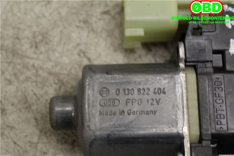 Ruteheis venstre foran til Ford Fiesta 2008-2012 (Type VI, Fase 1)  (FORD|1852321|0130822404|8A6114A389B)
