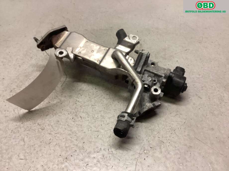 EGR-ventil til Toyota Prius +7 2012-2020 (Type III) (stasjonsvogn) (stasjonsvogn) (TOYOTA|2562037120|)