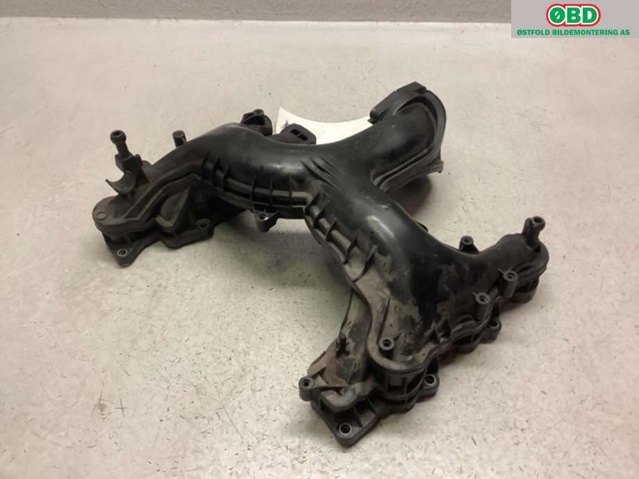 Manifold innsug til Porsche Cayenne 2010-2017 (92A) (92A) (PORSCHE|958 110 016 00|)