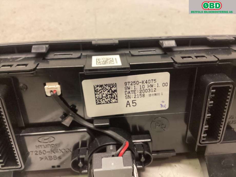 Varmeapparat betjening til Hyundai Kona 2017-2021 (Type I, Fase 1)  (HYUNDAI|97250K4075SPS||97250K4075)