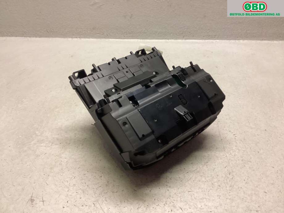 Instrumentpanel til Hyundai Kona 2017-2021 (Type I, Fase 1)  (HYUNDAI|94310K4110TRY|)