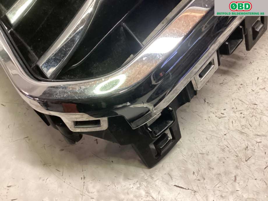 Grill til Audi A7 2010-2014 (Type I, Fase 1)  (AUDI|4G8 853 651 D|)