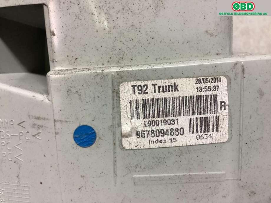 Baklykt høyre indre til Peugeot 308 2013-2021 (Type II)  (PEUGEOT|96 780 948 80|)