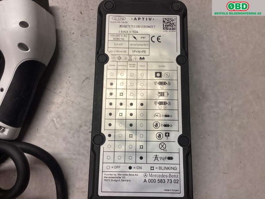 Batterilader kabel til Mercedes GLC 2015-2022 (X253) (X253) (MERCEDES|A 000 583 73 02|)