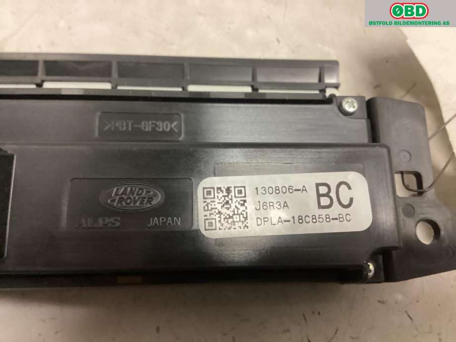 Multimedia display (MCU - Media Controller Unit) til Land Rover Range Rover 2013-->> (Type IV) (LAND-ROVER|LR042098||DPLA18C858BC)