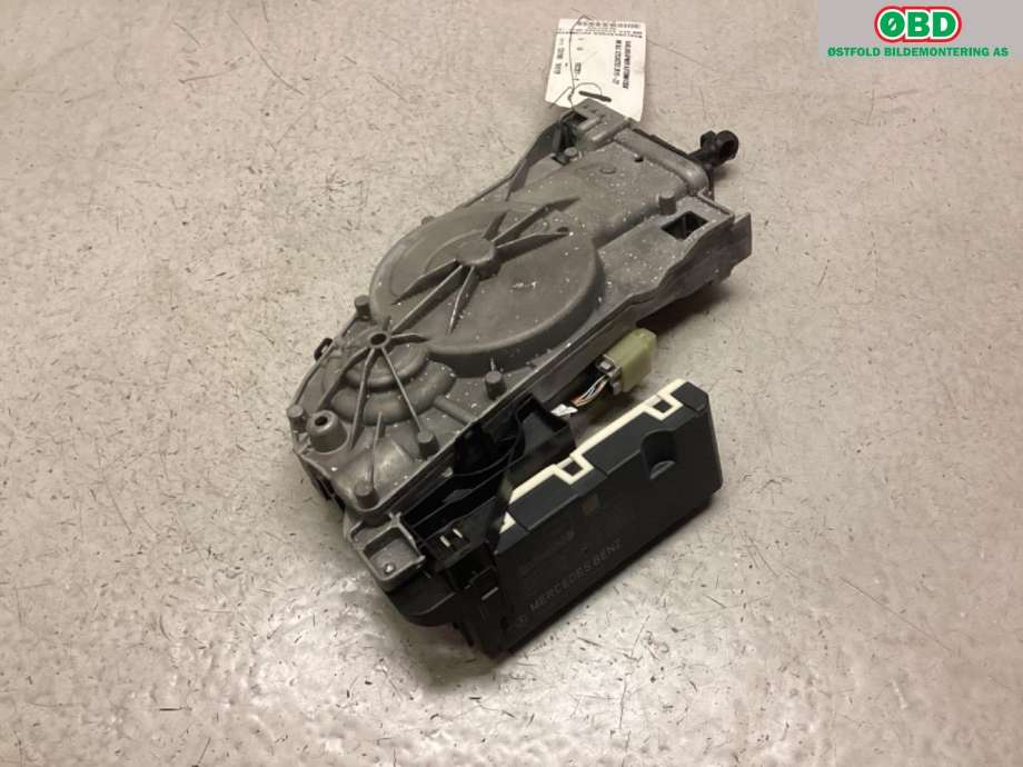 Baklukeåpner motor til Mercedes GLC 2015-2022 (X253) (X253) (MERCEDES|A 099 760 24 02||0997602402)