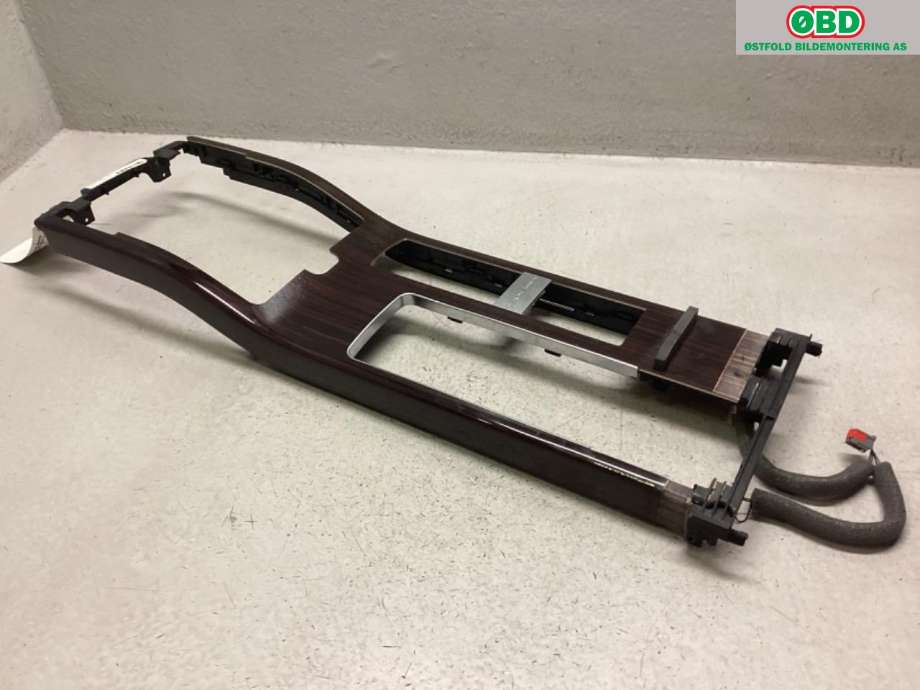 Diverse deler til Land Rover Range Rover 2013-->> (Type IV) (LAND-ROVER|LR036219|)
