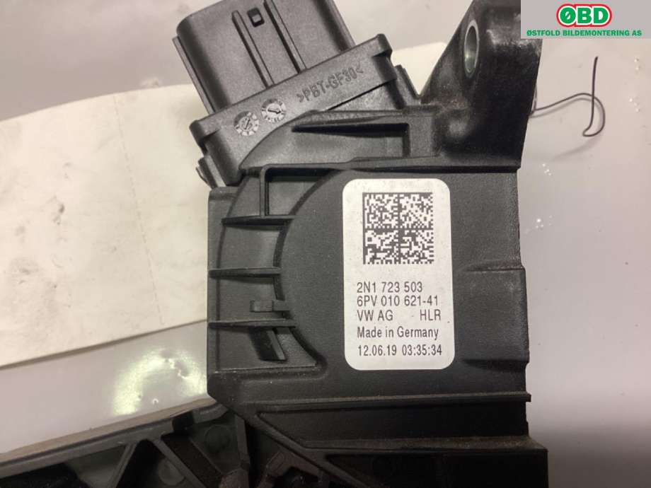 Pedal gass til VW Crafter 2016-->> (Type II)  (VOLKSWAGEN|2N1 723 503|)