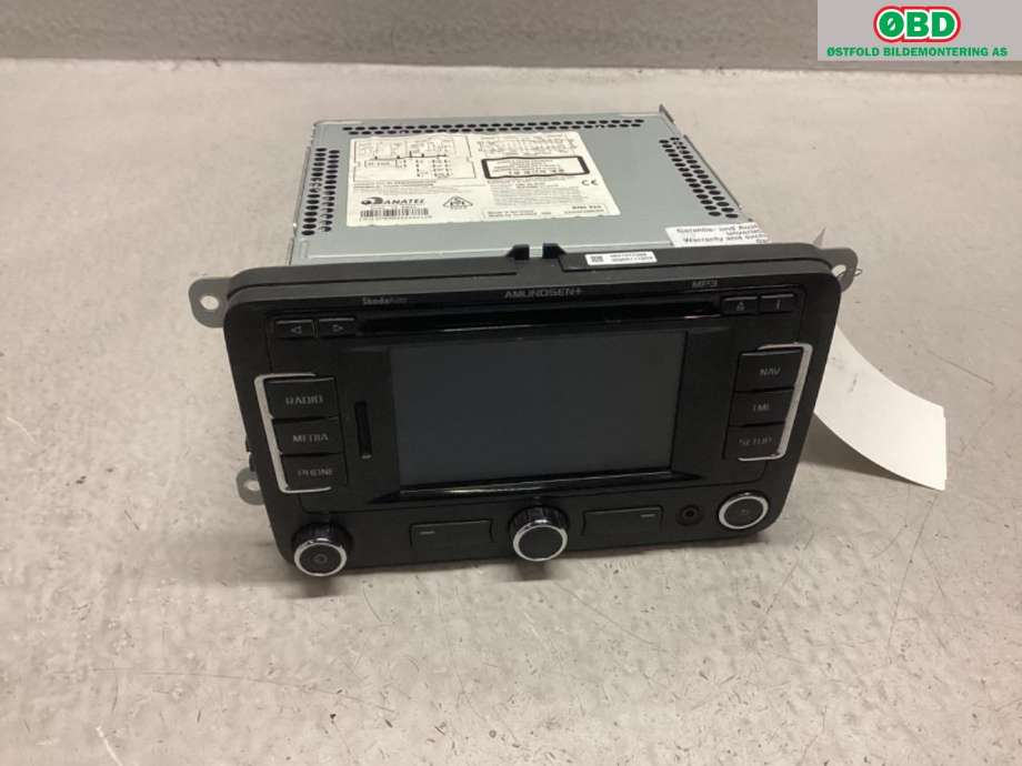 Bilstereo navigasjon til Škoda Superb 2008-2015 (Type II) (SKODA|3T0 035 192 K||3T0035192K)