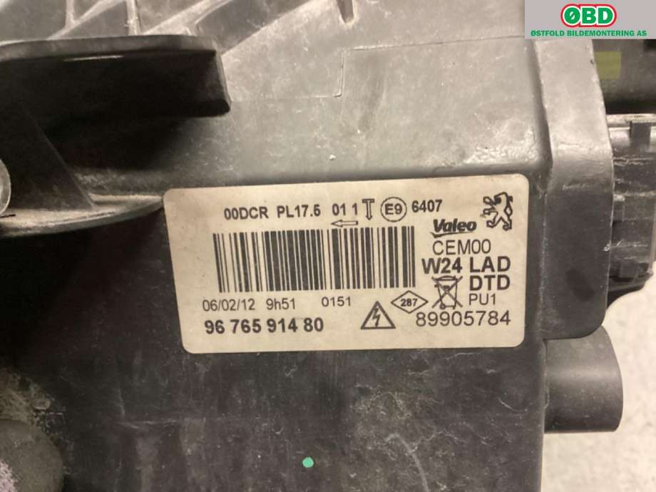 Frontlykt høyre halogen til Peugeot 508 2011-2014 (Type I, Fase 1)  (PEUGEOT|96 765 914 80||9676591480)