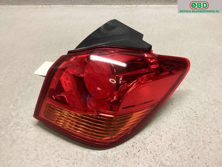 Baklykt høyre til Mitsubishi ASX 2010-2019 (MITSUBISHI|8330A690|)