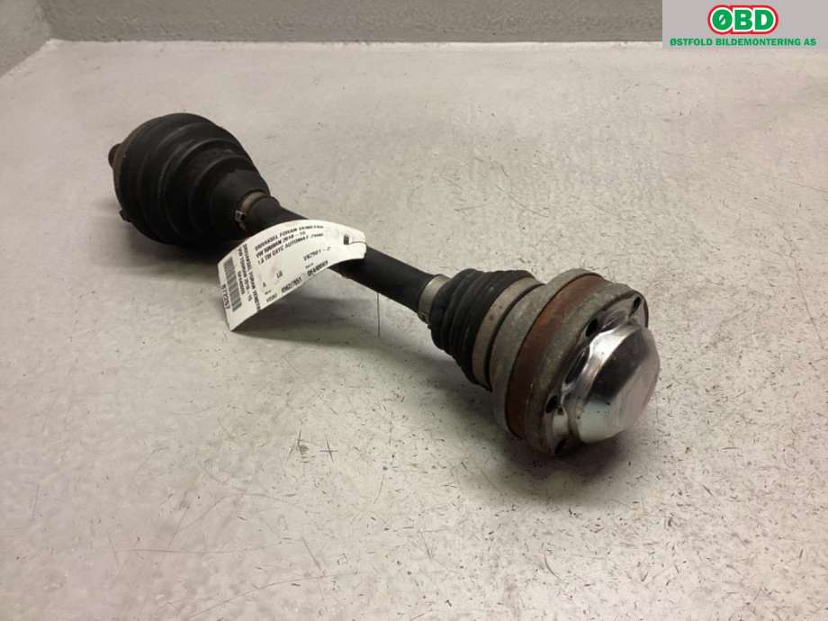 Drivaksel venstre foran til VW Touran 2010-2015 (Type I, Fase 3)  (VOLKSWAGEN|1K0 407 271 LF|)