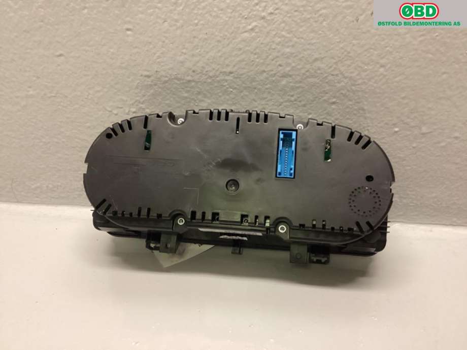 Instrumentpanel til VW Caddy 2015-2020 (Type III, Fase 3)  (VOLKSWAGEN|2K5 920 876 F|)