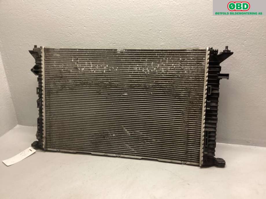 Radiator (automat gir) til Audi Q5 2012-2017 (Type I, Fase 2)  (AUDI|8K0 121 251 AJ|)