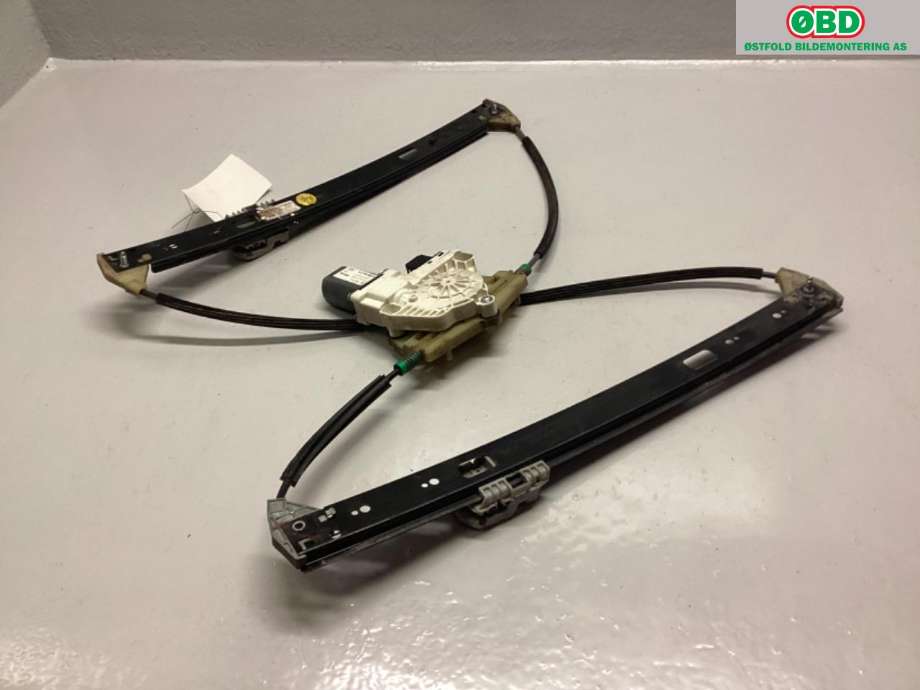 Ruteheis høyre bak til Audi Q7 2006-2010 (Type I, Fase 1)  (AUDI|4L0 839 462 A|)