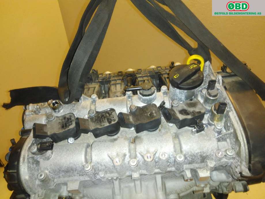 Motor bensin til VW Passat 2015-2019 (Fase 1) (B8) (B8) (VOLKSWAGEN|04E 100 099 E|04E 100 037 T)