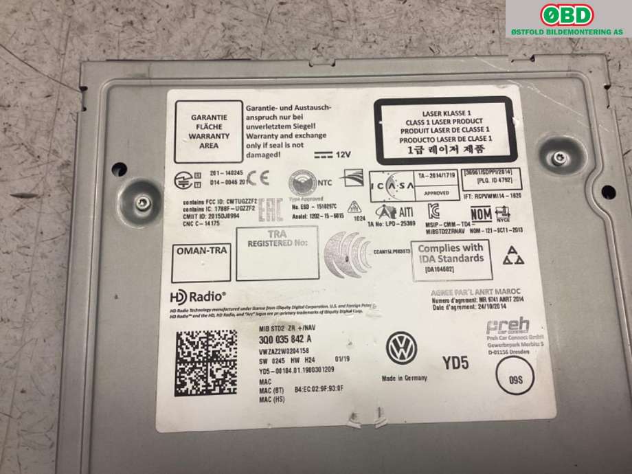 Bilstereo navigasjon til VW Passat 2015-2019 (Fase 1) (B8) (B8) (VOLKSWAGEN|3Q0 035 842 A||3Q0035842A)