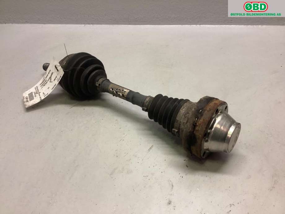Drivaksel høyre foran til Audi Q7 2006-2010 (Type I, Fase 1)  (AUDI|7L0 407 271 F|)