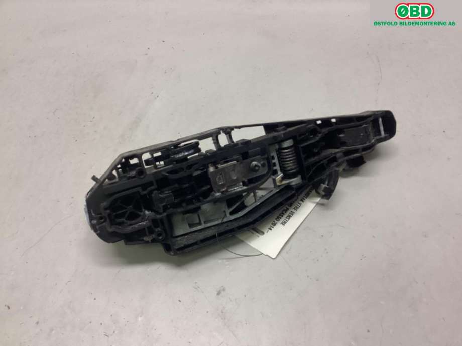 Dørhåndtak utv venstre bak til Citroën C4, Picasso 2013-2018 (Type II)  (CITROEN|9109 E4|16 111 455 80|)