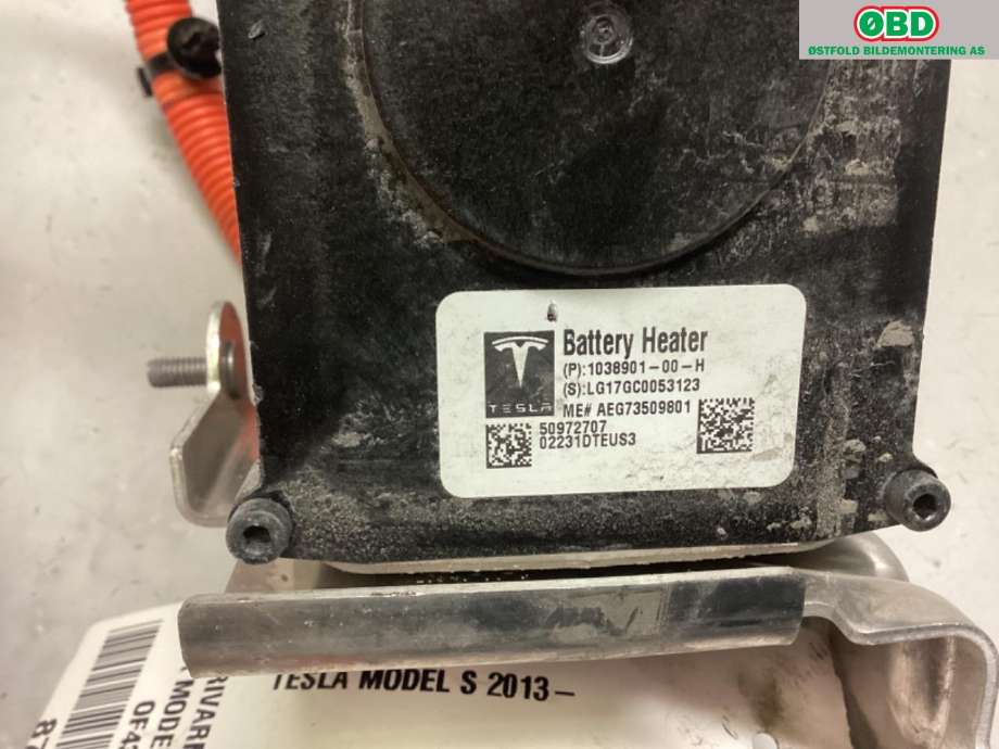 Diverse deler til Tesla Model S 2016-2021 (Fase 2)  (TESLA|1038901-00-H|)